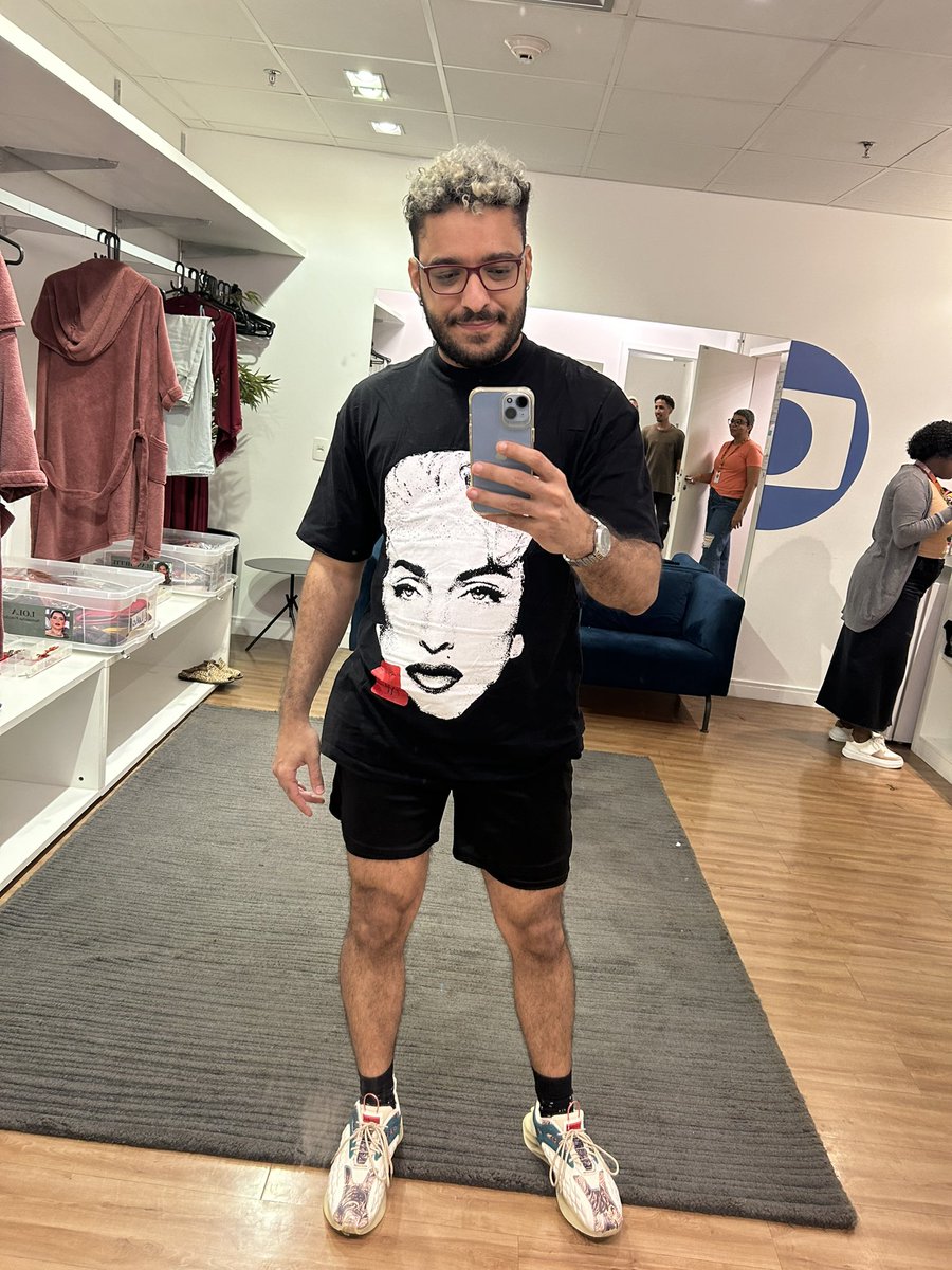 ∆LM∆SƔ tweet media