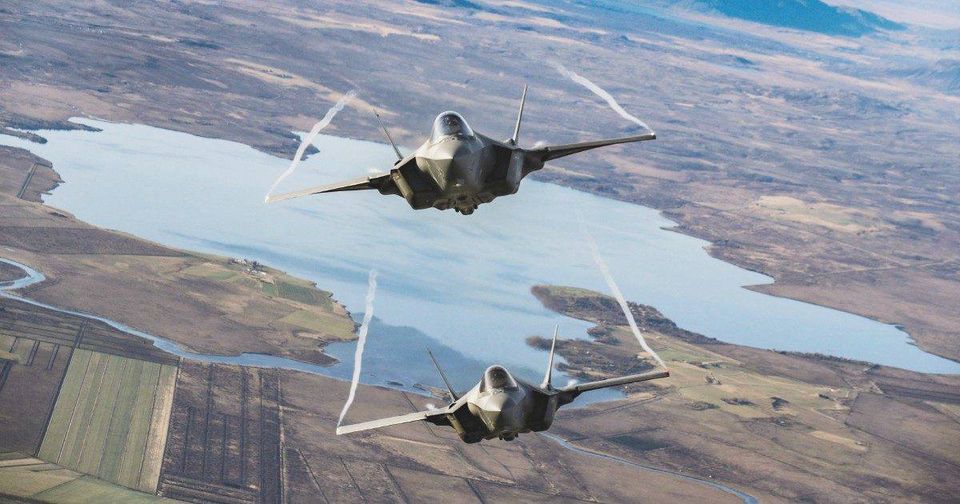 mazzeoantonio's tweet image. Il polo militare-industriale di #Cameri arma #Israele. Dall'estate 2023, il 25% circa delle componenti degli F-35 destinati a Tel Aviv è giunto da Belgio, Danimarca, Finlandia, Germania, Paesi Bassi, Norvegia, Regno Unito, Svizzera, Italia (#Leonardo, Cameri, Novara). fonte:TNI