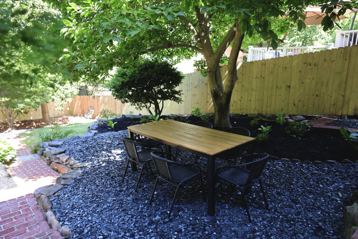 CaspianHGroup's tweet photo. Get the most out of your property, and live in it. Check out one of our latest projects. 

#landscaping #atlanta #outdoorliving #lawn #wow #gardening #backyardgoals #home #fence #sod #horticulture https://t.co/l83UzBmGEU