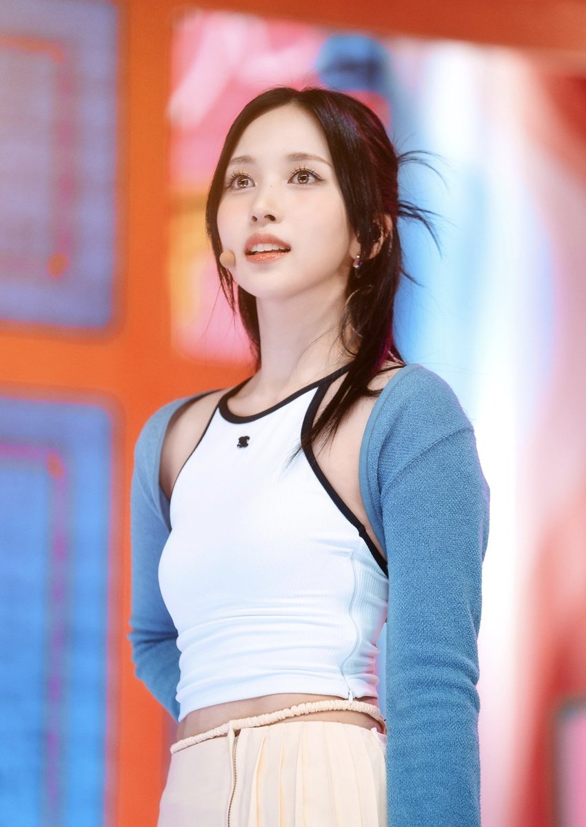 myoreee's tweet photo. I couldnt pick just one Mina's pic/vid to show how beautiful she truly is. She's just so effortlessly beautiful its just too hard to choose one favourite 🥹 https://t.co/uMWQNXmCyC