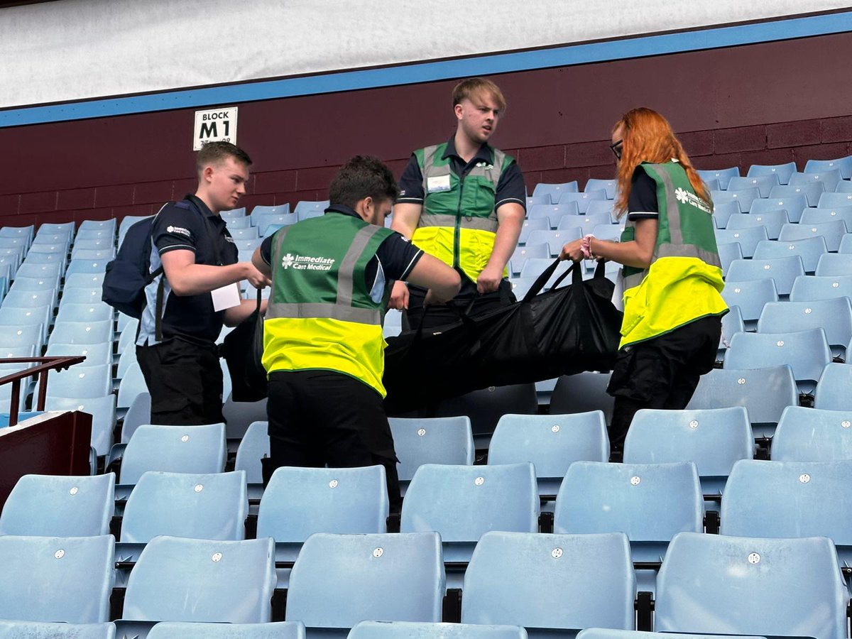 ICMSltd's tweet photo. Stadium orientation and team training ready for @FooFighters concert tonight at @AVFCOfficial 🤘🎸 🚑

#eventmedical #firstaidsupport #firstaidteam #medicalteam #foofighters #avfc https://t.co/N60AYUKndJ