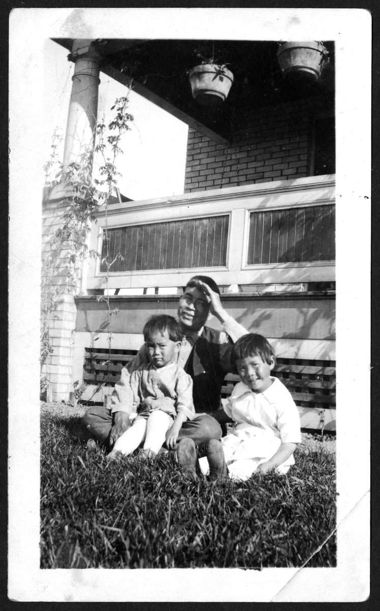 ArchivesOntario's tweet image. Happy #MulticulturalismDay! We're honoured to preserve and share historical documents and photos collected by @MHSOtoronto from 50+ ethnocultural communities. 

Access around 280 photos from the MHSO's collection on @WikiCommons: ow.ly/fNyh50RY1YX