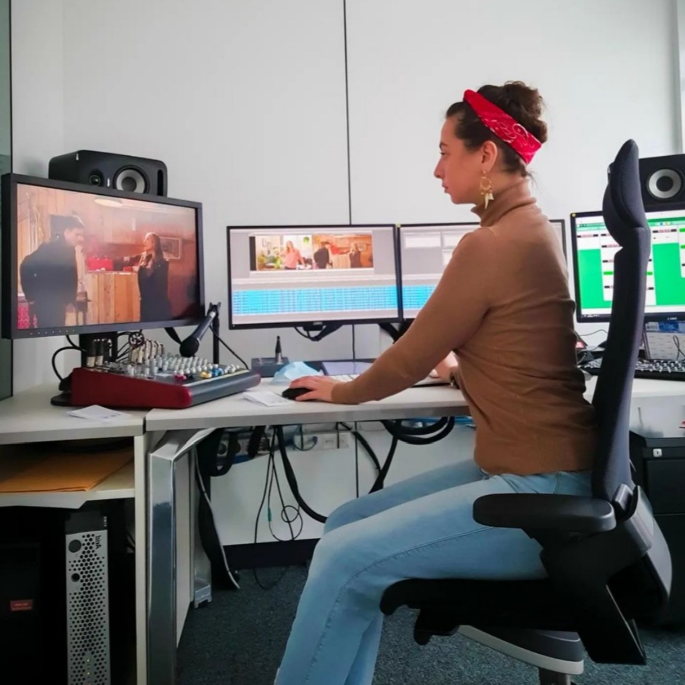 MediaComposer's tweet image. 🎞️ In the cutting room
📷 instagr.am/theeditorinhee…
▶️ avid.com/media-composer

#avideditor #paris #editor #postproduction #nle #mediacomposer #avid