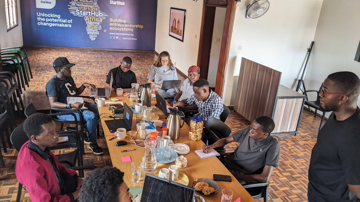 StartHubAfrica's tweet photo. @pkmalinzi recently shared invaluable insights at our #FutureFoundersProgram.
Here are some takeaways
1.Find Your Tribe: Surround yourself with those who share your vision.
2.Choose the Right Environment: Relocating can unlock new opportunities.
@Nambi_UG
@pkmalinzi https://t.co/4i5JvCvHun