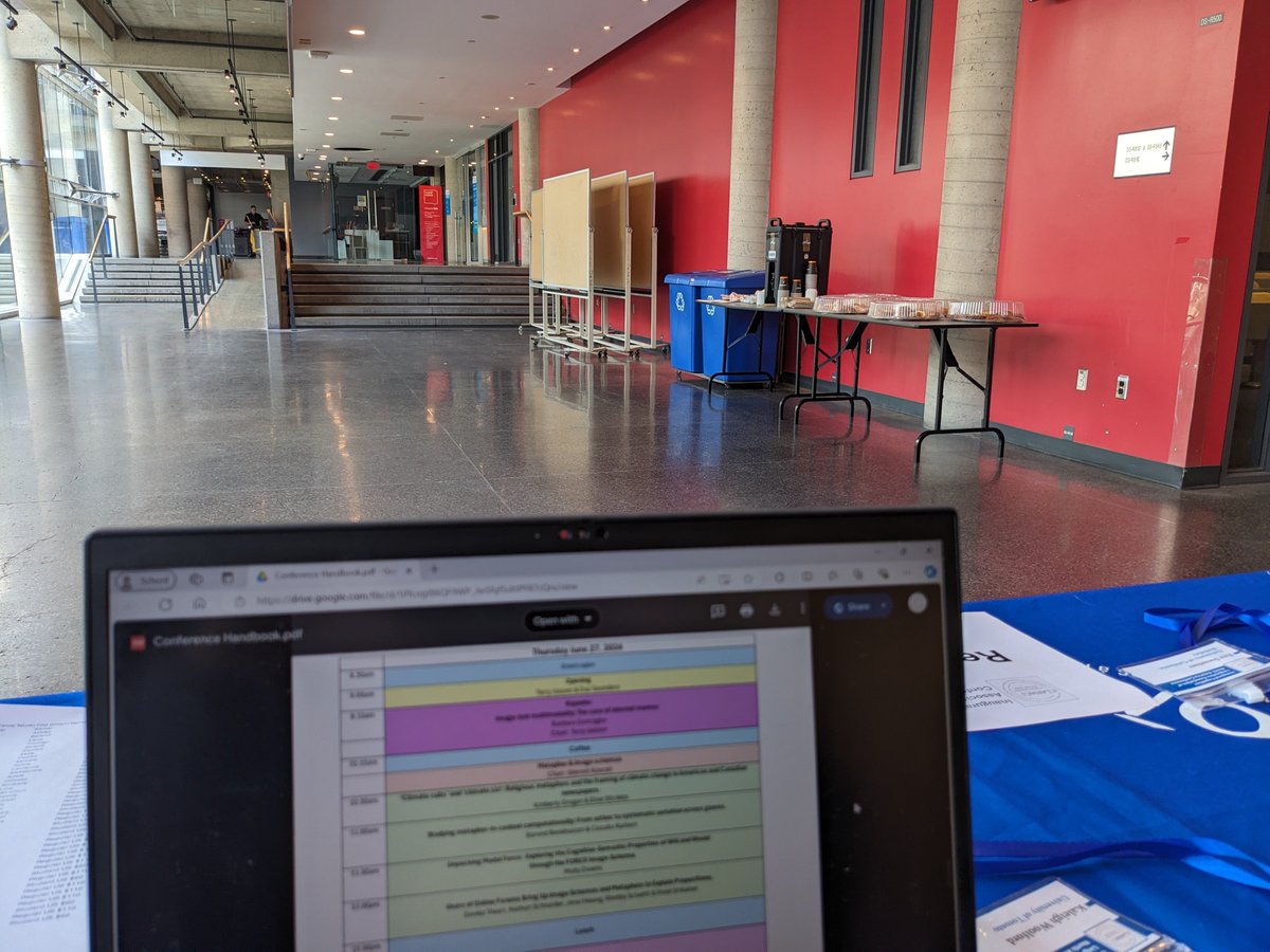 ConnorJohnMark's tweet photo. Me when I'm working the registration desk while a keynote presentation about memes is going on.

#CLANAC1 https://t.co/Xcdh3Sx3Nf