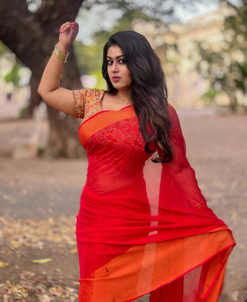 Red ❤️❤️❤️❤️❤️