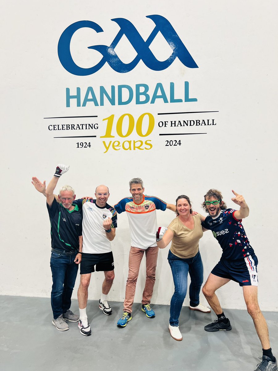 DublinGAACoach's tweet photo. 🌀ERASMUS+ EXCHANGE🌀

Day 4️⃣ with our French friends on the @EUErasmusPlus EU Programme for Education, Youth &amp; Sport 

After their amazing visit to @officialgaa HQ @CrokePark we had a very enjoyable (AKA competitive) afternoon @GAA_Handball Centre

#ErasmusPlus #GAA #Handball https://t.co/yG98VFTq7z