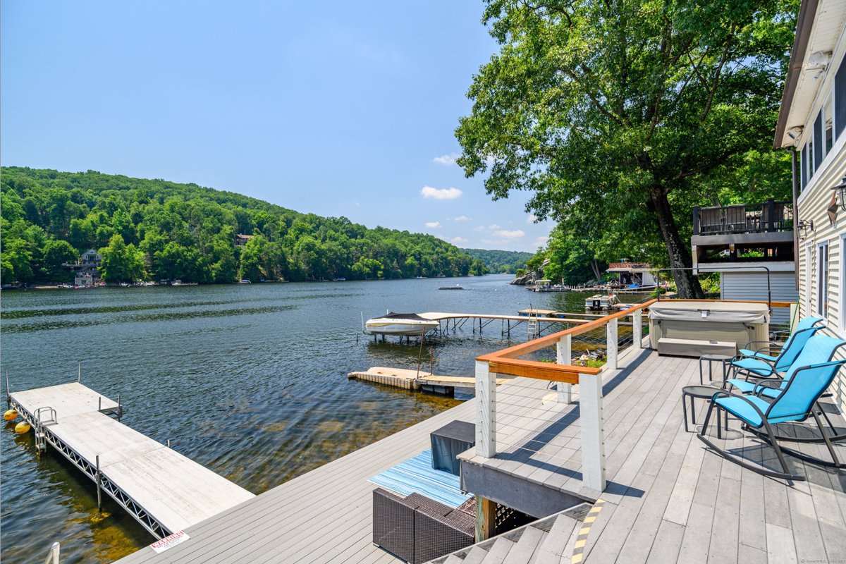 BrokerageNE's tweet photo. JUST LISTED &amp; OPEN HOUSE. 76 Pine Rock Road Southbury CT  SATURDAY, June 29th from 11am to 1pm  Azeem Haq, REALTOR® Call 646-483-0675
For full listing details and photos, click link in comments. #openhouse #lakezoar #waterfront #southburyct #brokeragene https://t.co/atiPGNkpsY