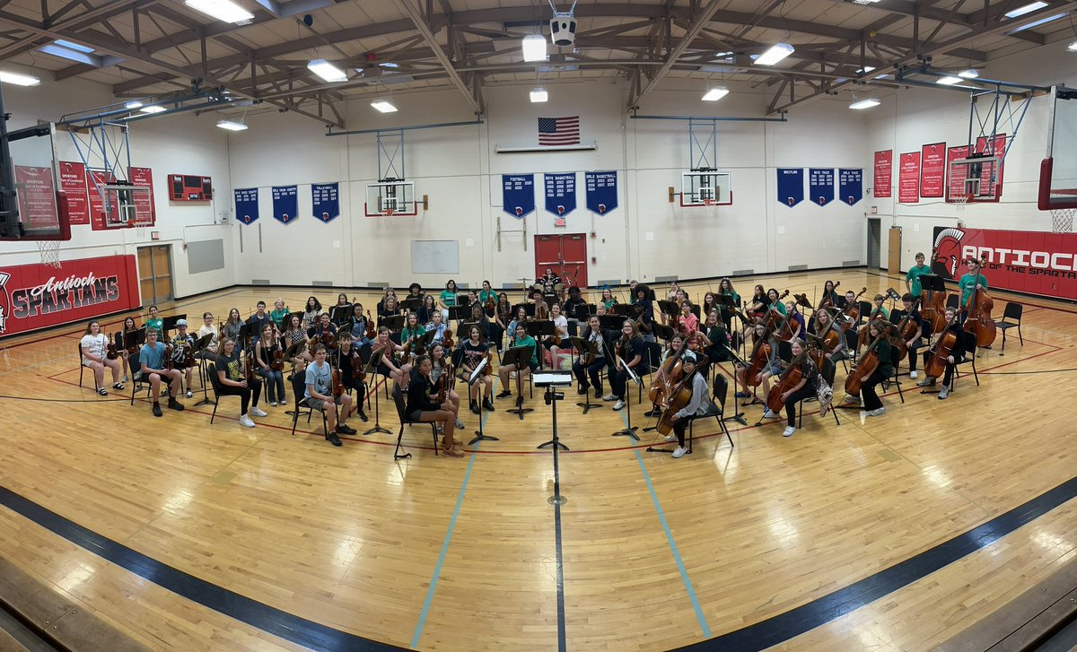 Mr. Freise tweet media