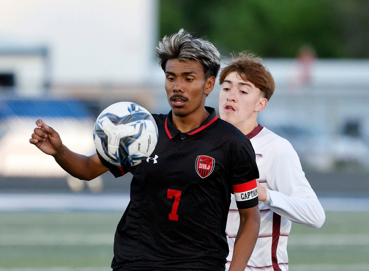 2024 boys high school soccer Fort Worth ALL AREA TEAM.  

POTY: Alex Ibarra, Diamond Hill-Jarvis
OPOTY: Fabricio Martinez, Duncanville
DPOTY: Ryan D’Urso, Keller
COTY: Kyle Reopelle, DHJ 
See the FULL 38 PLAYER TEAM: star-telegram.com/sports/dfwvars…