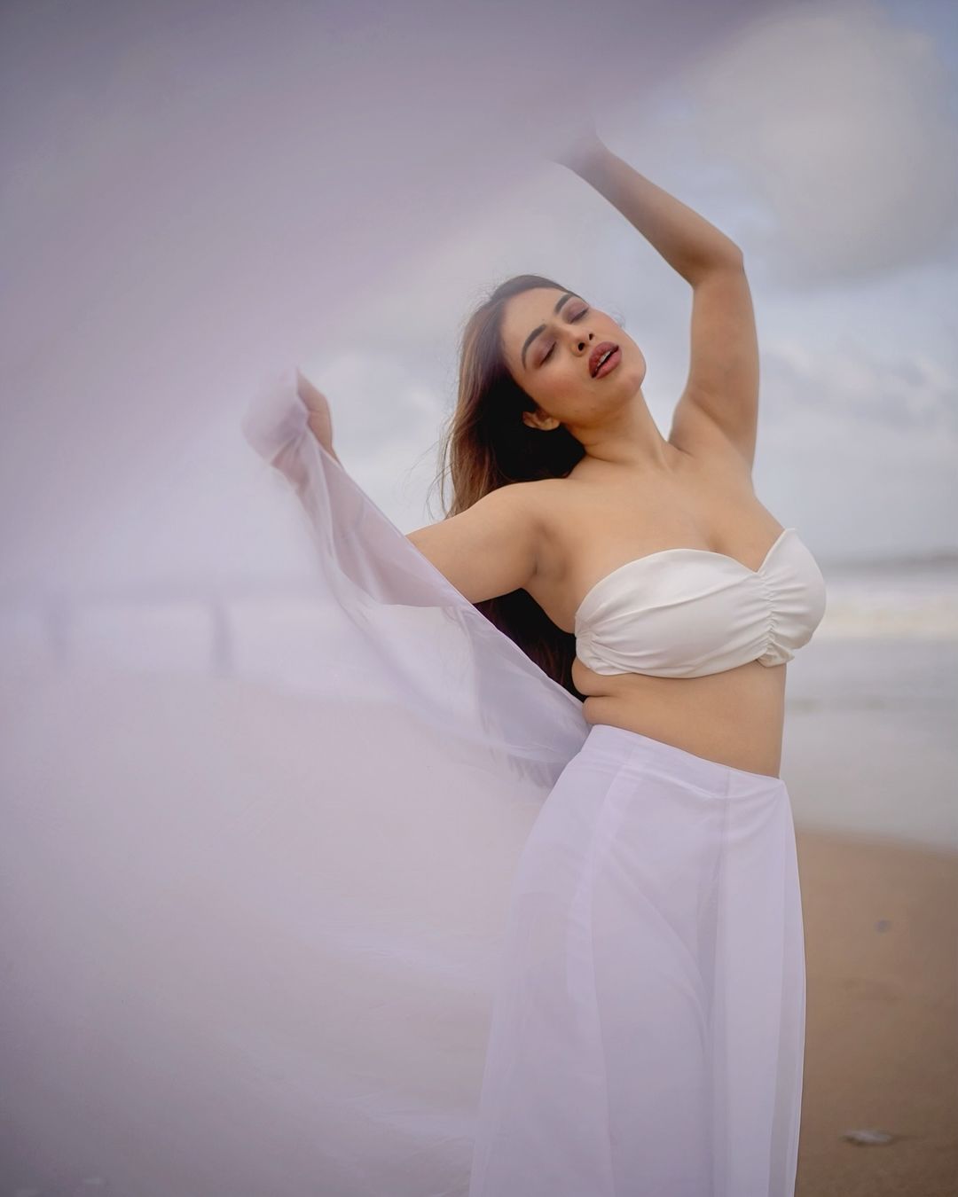 GRFfT0IWIAETxGL?format=jpg&name=large