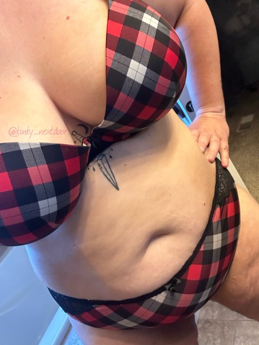 Happy Thursday. I hope it&rsquo;s terrific to you. #mombod #thickandhappy #curvy #milf #pawg #bbw #nsfw #poly<a href="/tag/mombod"class="tags">#mombod</a><a href="/tag/booty"class="tags"><span>#booty</span></a><a href="/tag/happy"class="tags"><span>#happy</span></a><a href="/tag/curvy"class="tags"><span>#curvy</span></a><a href="/tag/bbw"class="tags"><span>#bbw</span></a><a href="/tag/pawg"class="tags"><span>#pawg</span></a><a href="/tag/milf"class="tags"><span>#milf</span></a><a href="/tag/nsfw"class="tags"><span>#nsfw</span></a><a href="/tag/poly"class="tags"><span>#poly</span></a>