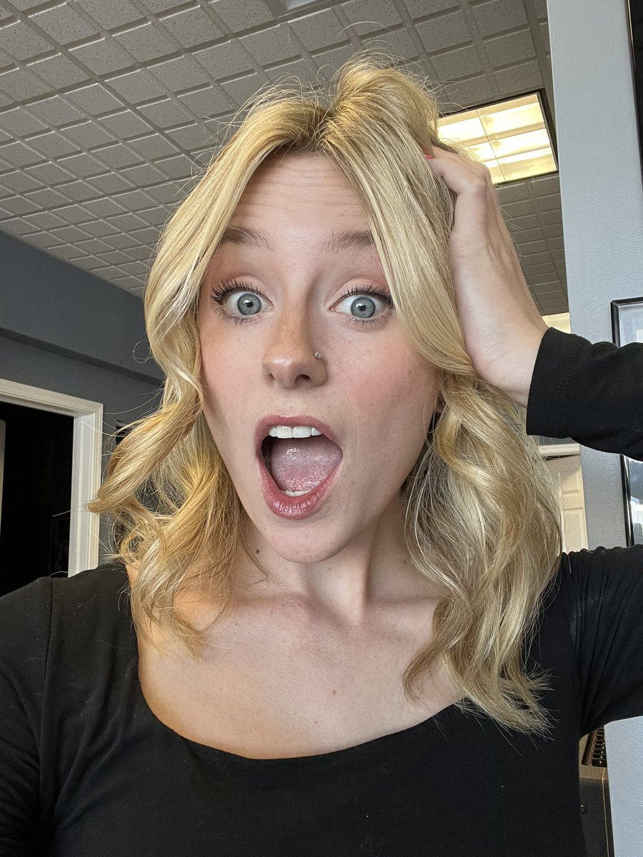 SURPRISE! we are jumping on YouTube live today at 11:30am ET before our new video comes out! it’s been too long and we wanna hang out with you guys!! come join us!