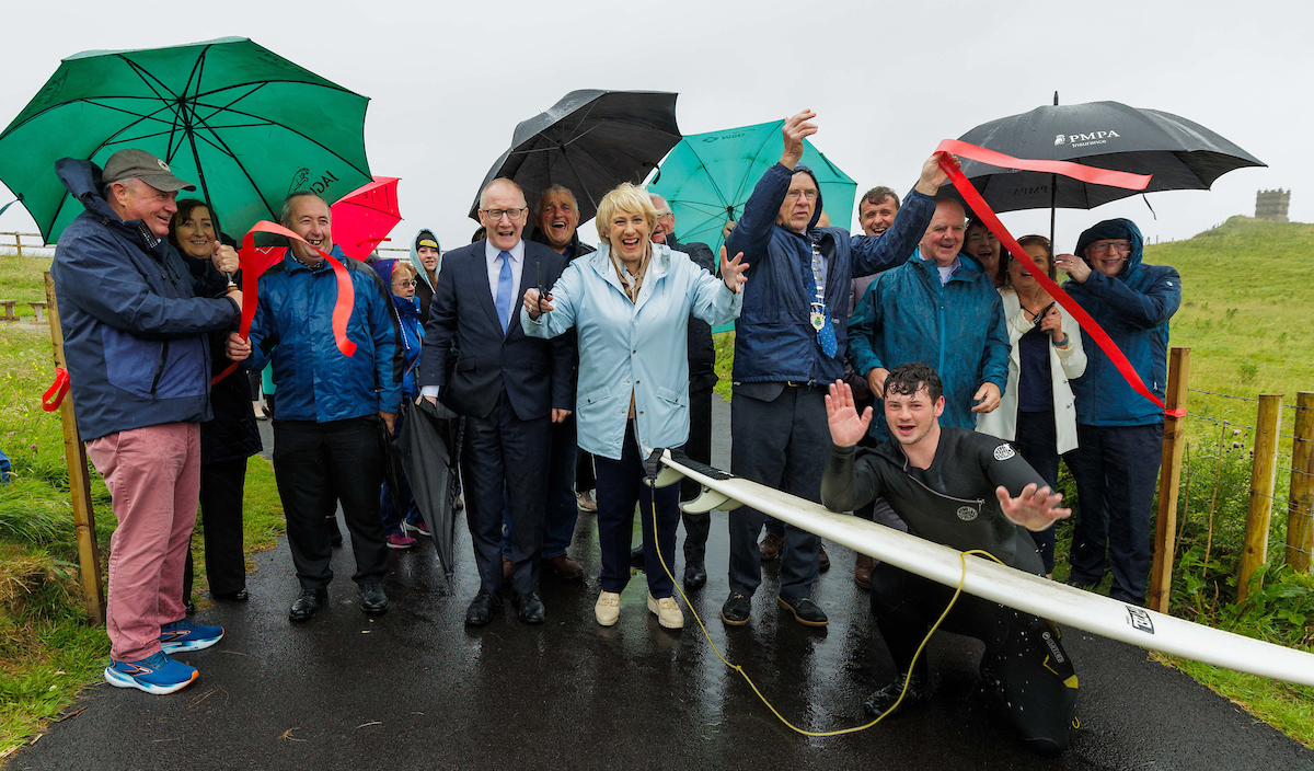 DeptRCDG's tweet photo. Public access to Leitrim’s only piece of coastline is now officially open!

Minister @HHumphreysFG cut the ribbon in Tullaghan today following investment from the Outdoor Recreation Infrastructure Scheme and from @LeitrimCoCo.

Read more: https://t.co/BAeOlPijn6 

#OurRuralFuture https://t.co/biy88U0njO