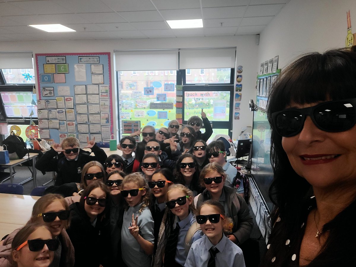 We said goodbye to some of our classmates today! Have a wonderful summer holiday. I'll see the rest of you, for our last day tomorrow!☀️ 😎
<a href="/saintninians/">St Ninian's Primary</a>