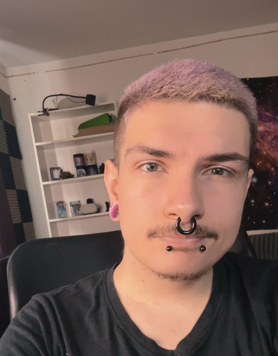 DomeBy_'s tweet photo. Bin live 💜

Kommt ihr? https://t.co/mUKi5XB2H9

#TwitchDE #DeadByDaylight https://t.co/PBNkJP9ovu