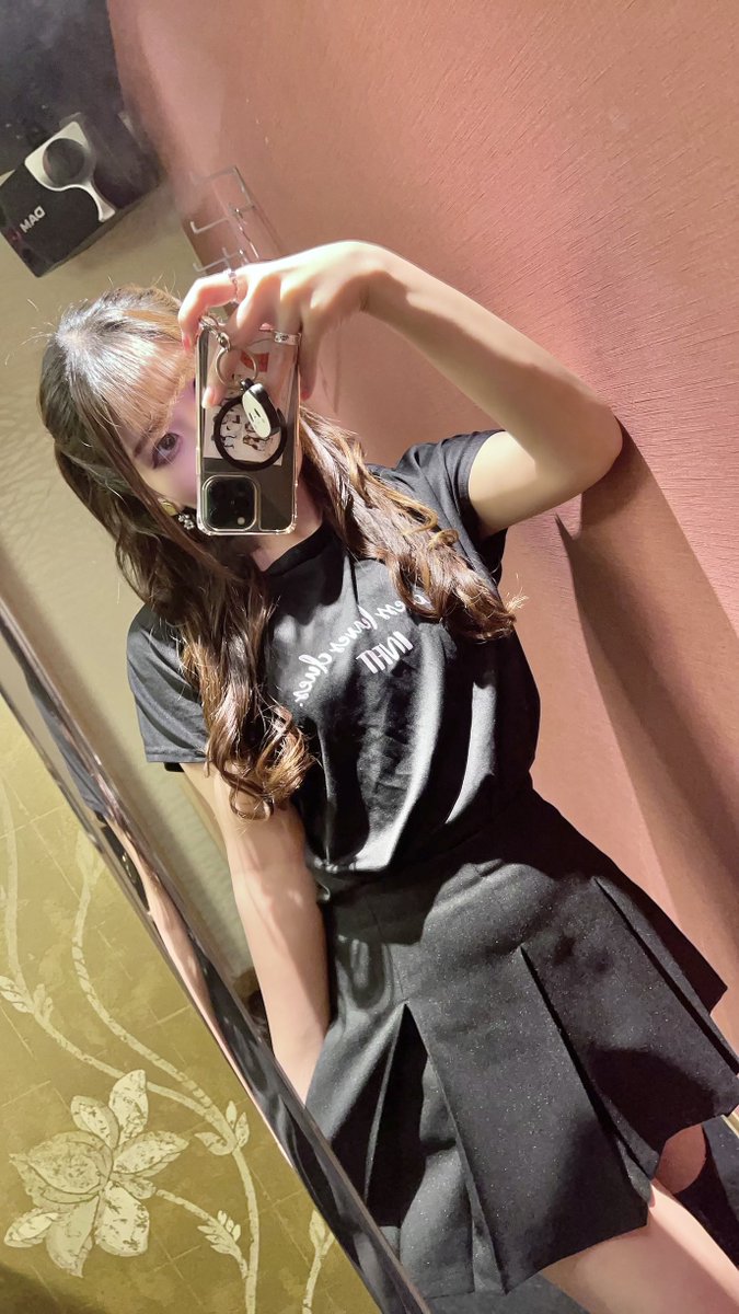 sakuraneiro000's tweet photo. #おやすみ 🌙
明日もがんばるぞ〜😃
#インフィット #infit #sportsmario #スポーツマリオ
#自撮り女子 #自撮り界限さんと繋がりたい https://t.co/W9AnZoeSxm