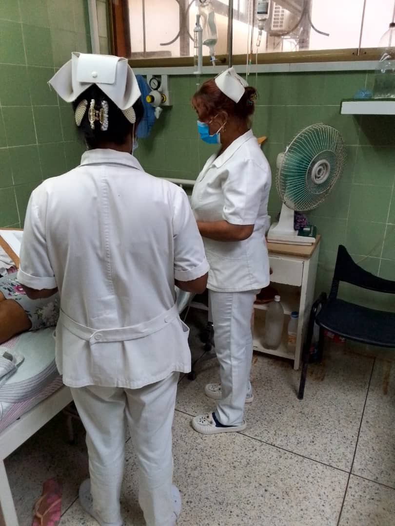 Labor diaria brindando nuestra mejor atención a los pacientes, para que nuestra labor sea con ética profesional y se sientan satisfechos de nuestros servicios. CDI Manuelita Sáenz, El  Cantón. Estado Barinas #CubaPorLaVida