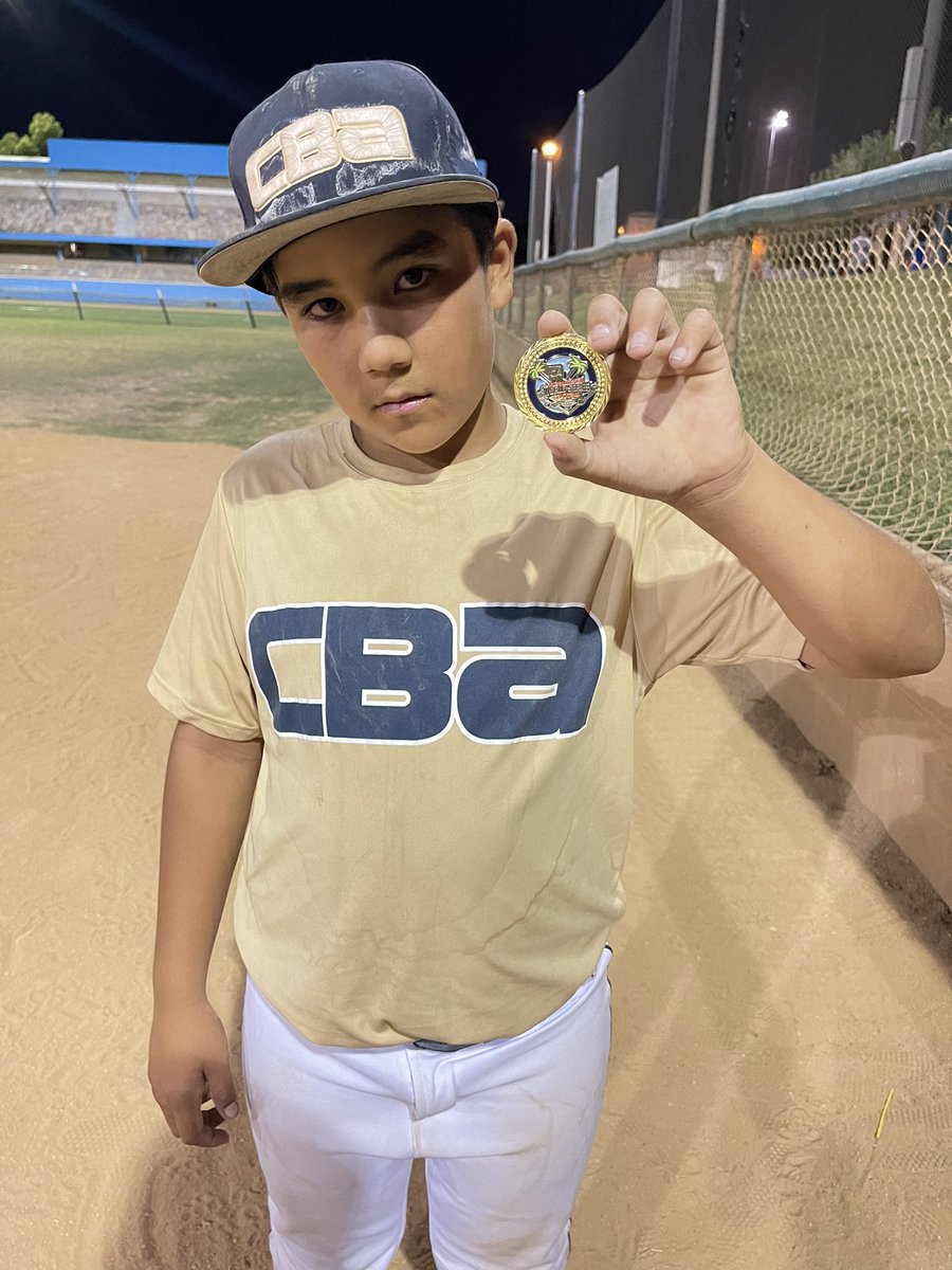 NYTILLID13's tweet image. CBA Bulldogs National 10u Brennan Rodriguez @USSSABSBL Player of The Game. #FarmSystem #weareCBA #TheStandard #IWS #WorldSeries #USSSA #BuildItAndTheyWillCome #Youth #Baseball #Develop #Compete #FYP #ExplorerPage #BarrelBoyz #HardHits #LoudOuts #LineDrives 

@CBABaseballUSA