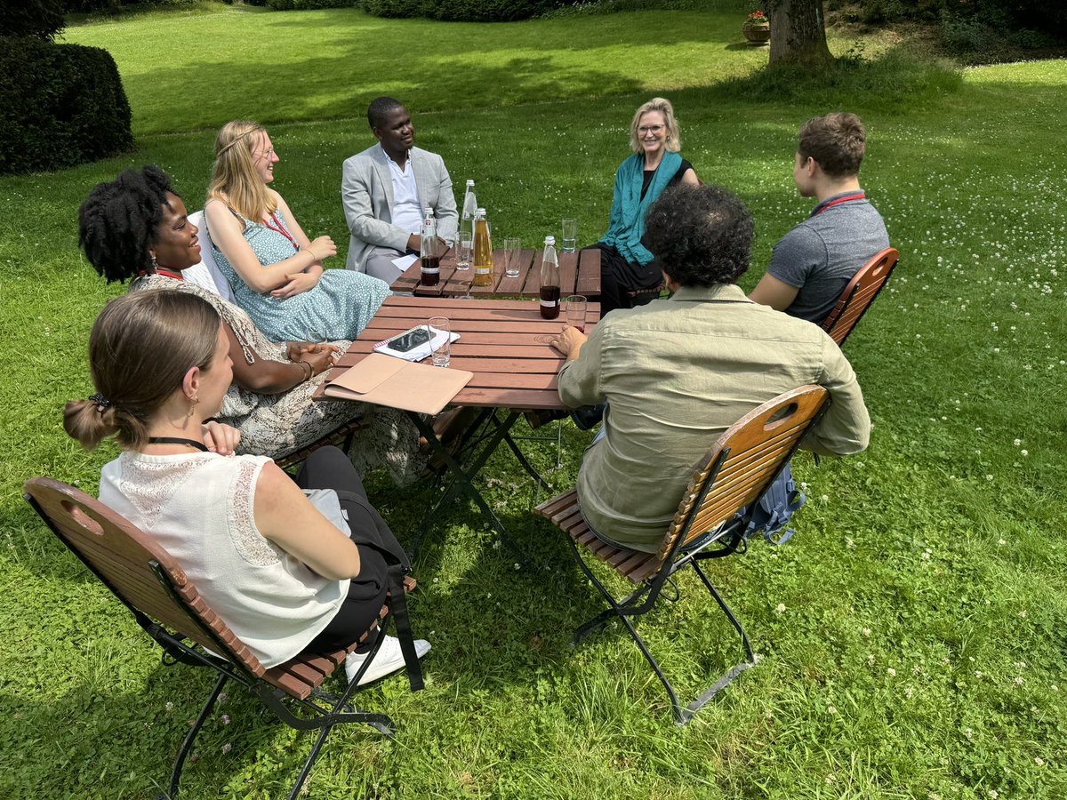 MBMLProgram (@mbmlprogram) on Twitter photo Melissa Parke, Executive Director of the International Campaign to Abolish Nuclear Weapons (Nobel Peace Prize 2017), sharing her experiences at the Meet-the-Expert sessions of the 2024 Annual Retreat! <a href="/MelissaParke01/">Melissa Parke</a> <a href="/nuclearban/">ICAN</a> <a href="/CPI_ExStra/">CPI</a> <a href="/dzlacademy/">The DZL Academy</a> <a href="/jlugiessen/">Universität Gießen</a> <a href="/NobelPrize/">The Nobel Prize</a> Melissa Parke, Executive Director of the International Campaign to Abolish Nuclear Weapons (Nobel Peace Prize 2017), sharing her experiences at the Meet-the-Expert sessions of the 2024 Annual Retreat! <a href="/MelissaParke01/">Melissa Parke</a> <a href="/nuclearban/">ICAN</a> <a href="/CPI_ExStra/">CPI</a> <a href="/dzlacademy/">The DZL Academy</a> <a href="/jlugiessen/">Universität Gießen</a> <a href="/NobelPrize/">The Nobel Prize</a>