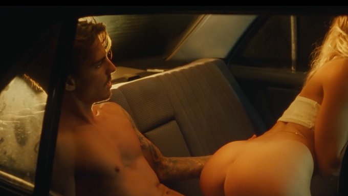 Making memories. Took the camera and the old Mercedes for a road trip in Portugal. Watched the sunset