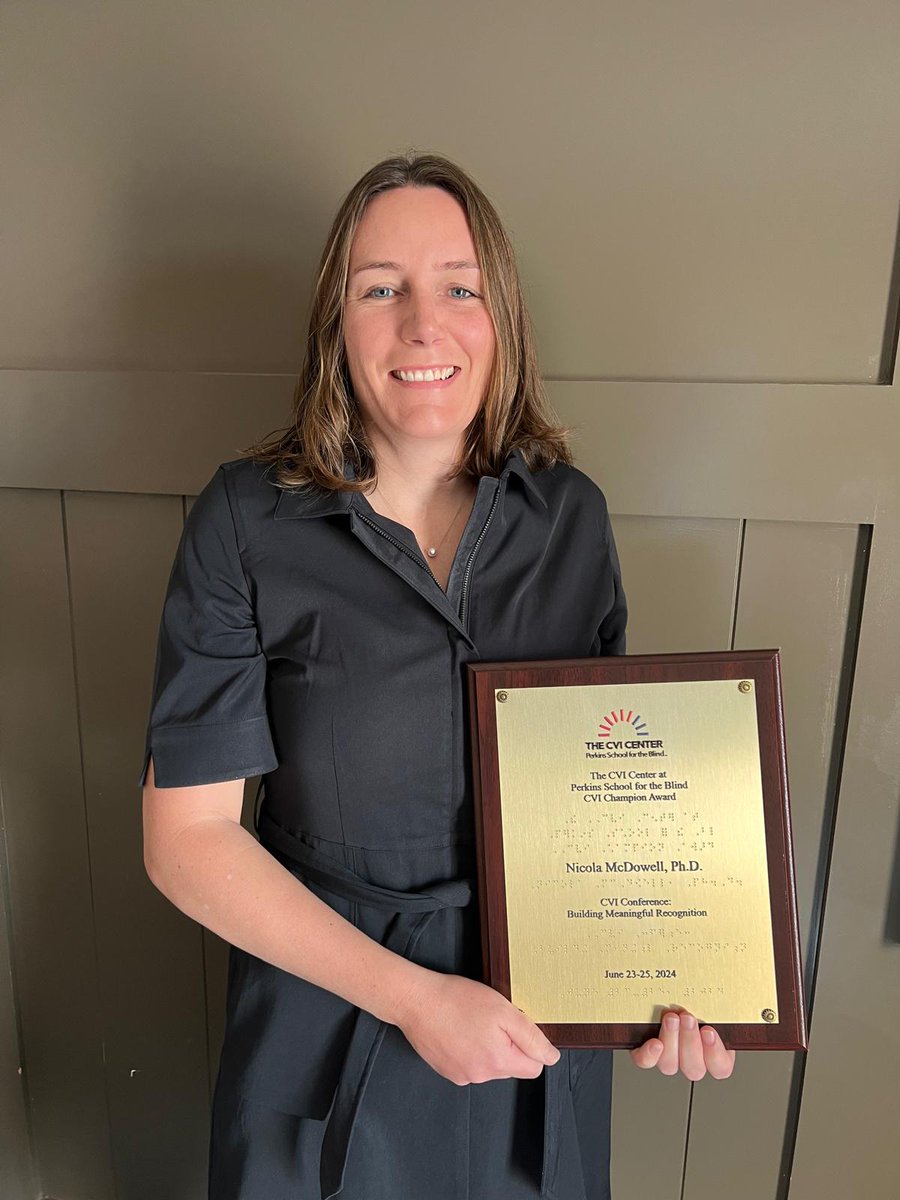 scotlandcvi's tweet photo. Dr N McDowell received a CVI Champion Award
Her honest &amp; funny blogs are a world resource
A leading CVI academic
Founder member of CVI Scotland
Austin Assessment app inventor
ROLE MODEL for all affected by #CVI
Well deserved! Congrats @nicmcdowellnz  @austinassess @PerkinsVision https://t.co/4pkm4yxRy8