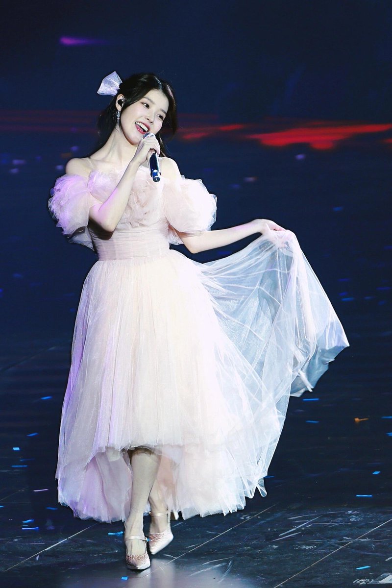chatshirelore's tweet photo. beautiful princess 🎀✨

📸 XHS / Sugar https://t.co/vKAn1QC91k