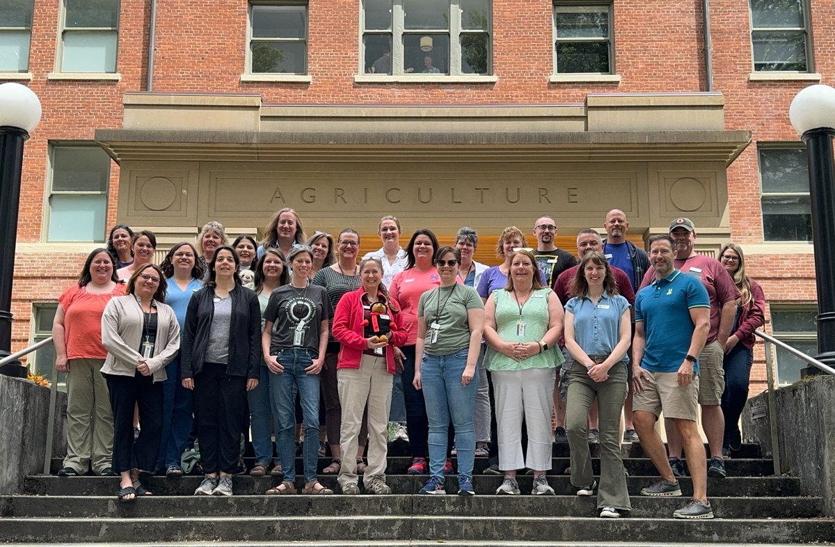 AMSeducation's tweet image. Greetings from Project Ice at Oregon State University! Commending the unmatched enthusiasm of this year&apos;s cohort! #icecorescience. Shout out to all the amazing #teachers and #k-12 educators! @COLDEX_STC @OSUCEOAS