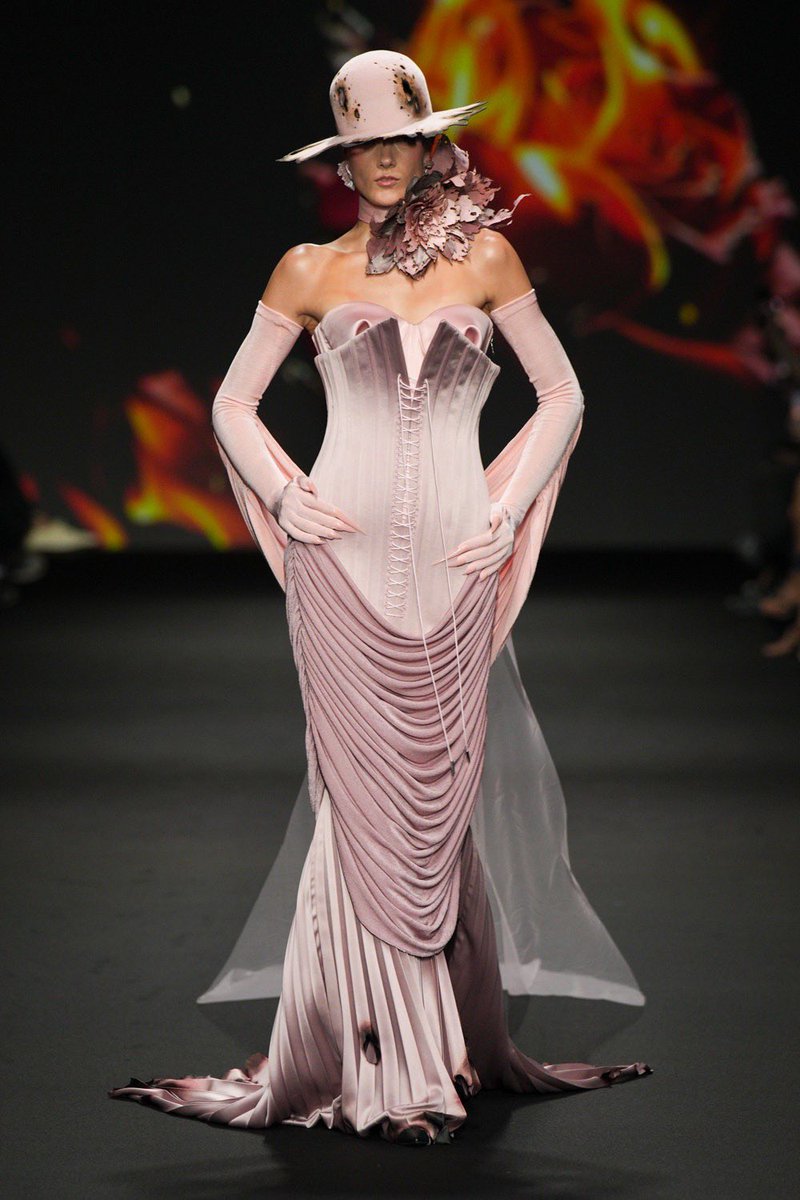 Robert Wun doesn’t make clothes. He makes magic.