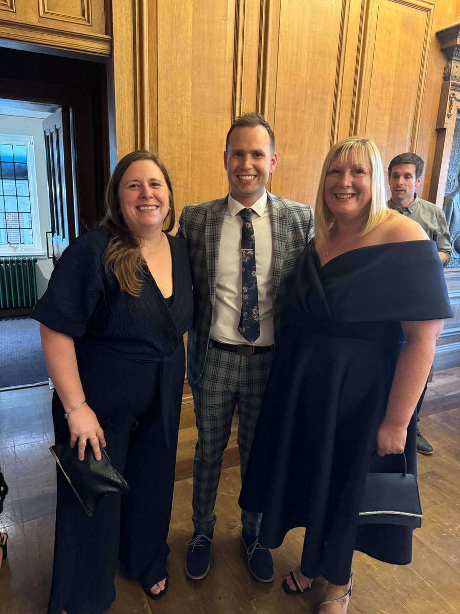 Aaron Wanford - Primary Director (@aaronwanford) on Twitter photo Well done to the <a href="/Miss_G_SENCO/">Director of Inclusion GRPA</a> and the #inclusionteam <a href="/GreenRidgeR2/">Green Ridge Primary</a> on being finalists in <a href="/BucksCouncil/">Buckinghamshire Council</a> School Awards 2024. Your commitment to an inclusive setting for our children shines through! #limitlesslearninginfinitepossibilities <a href="/reach2trust/">REAch2 Academy Trust</a> Well done to the <a href="/Miss_G_SENCO/">Director of Inclusion GRPA</a> and the #inclusionteam <a href="/GreenRidgeR2/">Green Ridge Primary</a> on being finalists in <a href="/BucksCouncil/">Buckinghamshire Council</a> School Awards 2024. Your commitment to an inclusive setting for our children shines through! #limitlesslearninginfinitepossibilities <a href="/reach2trust/">REAch2 Academy Trust</a>