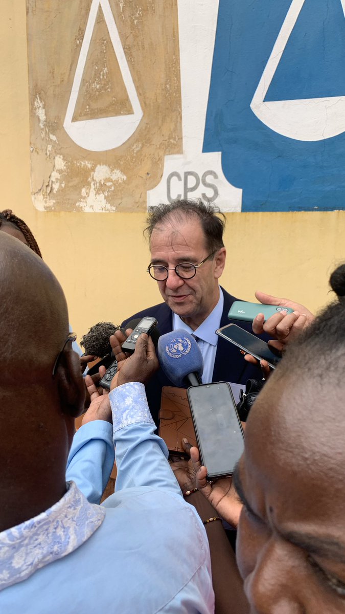 #Justice🇨🇫 : Lancement du projet "Donner de l’effectivité à l’accès aux droits et à la justice". Un levier concret dans le suivi des mécanismes judiciaires en #Centrafrique par les ministères impliqués et <a href="/FranceBangui/">La France à Bangui</a> ce jour à la <a href="/cour_penale/">COUR PÉNALE SPÉCIALE</a>