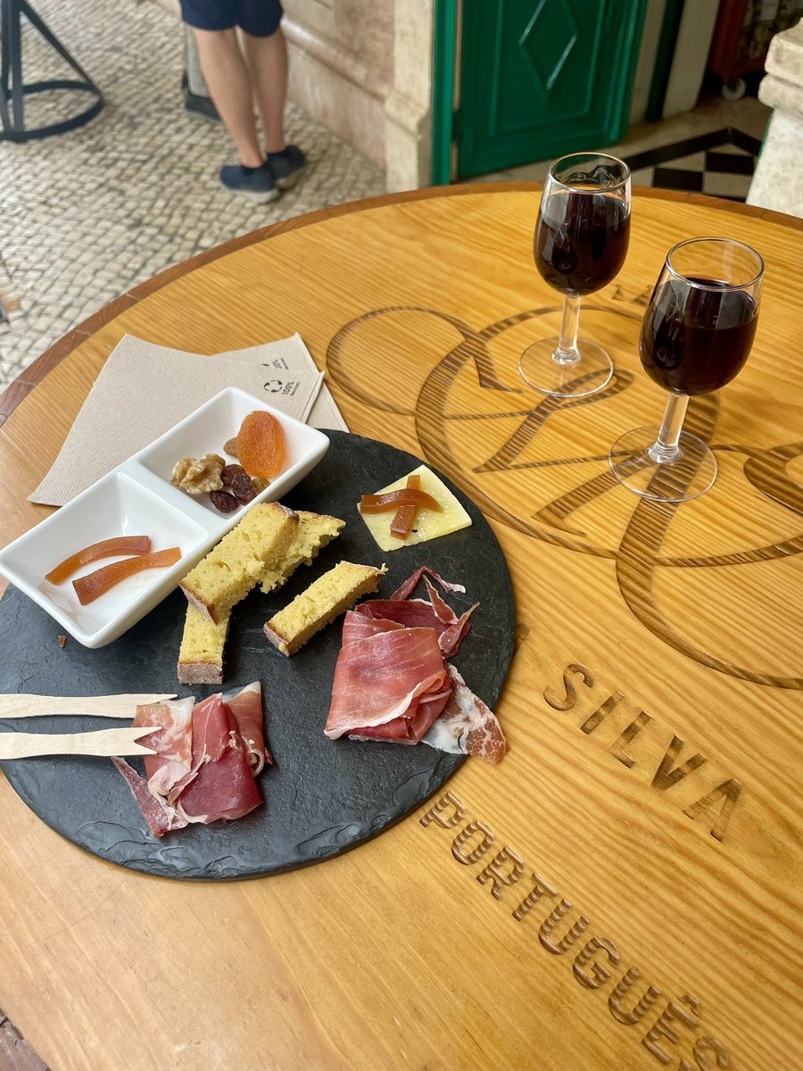 The Sauced Spoon 🥃🥄 (Food & Drink Recipes) tweet media