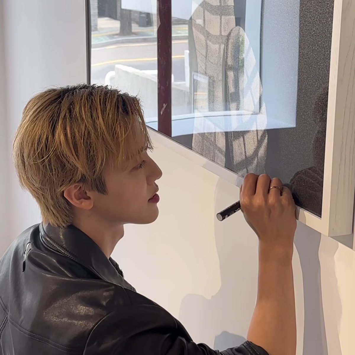 ON || NCT MENFESS tweet media