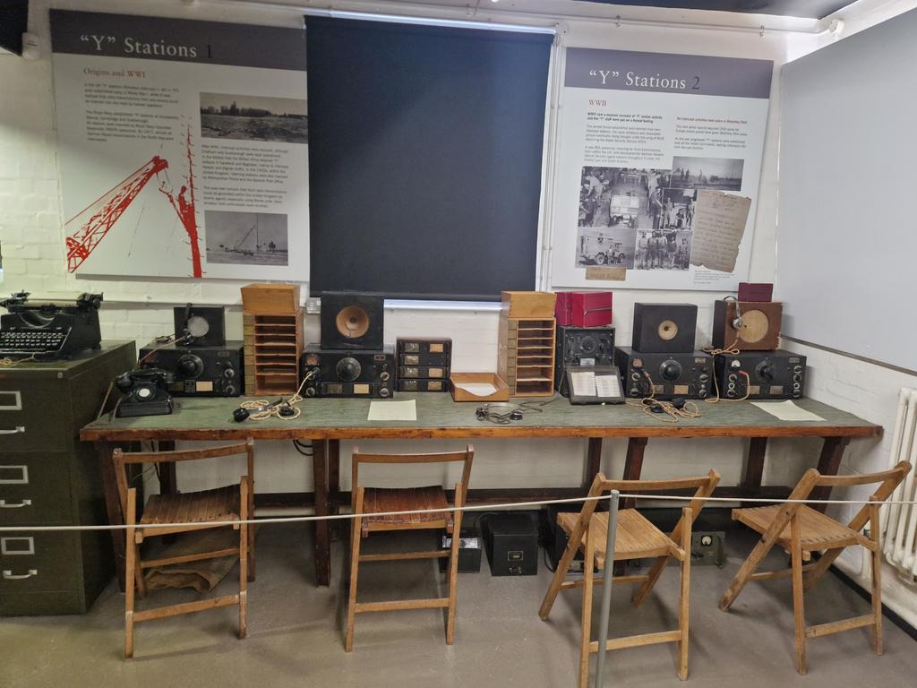 Had an absolutely fantastic day out at Bletchley Park with my Year 9s today. It's always great showing students the humble origins of Computer Science #edutwitter #CompSci
