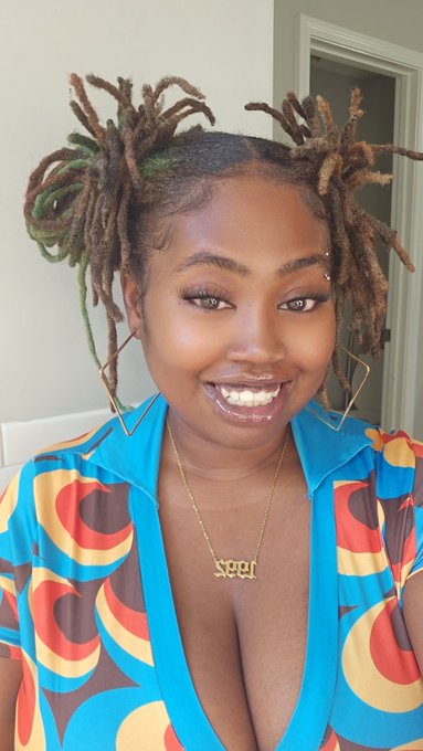 Felt cute... https://t.co/AmDmcZPgUh