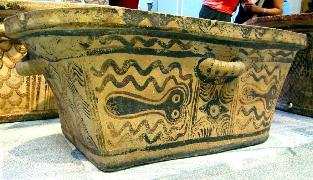 MissJonesTravel's tweet photo. Ein #Larnax mit Octopusbemalung🐙
Auf dem Bild sehr ihr ein Grabgefäß aus der #Bronzezeit. Es handelt sich um eine typische Darstellung bei den Minoern. In dieser #Kultur gab es viele Darstellungen von Octopoden:
https://t.co/cbx8bWnKU9 https://t.co/9saRKFVu7R