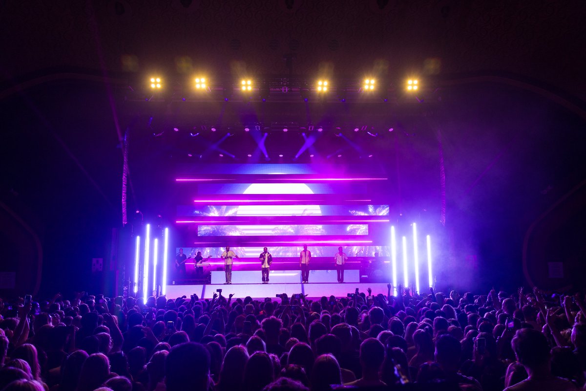 4Wall Europe tweet media