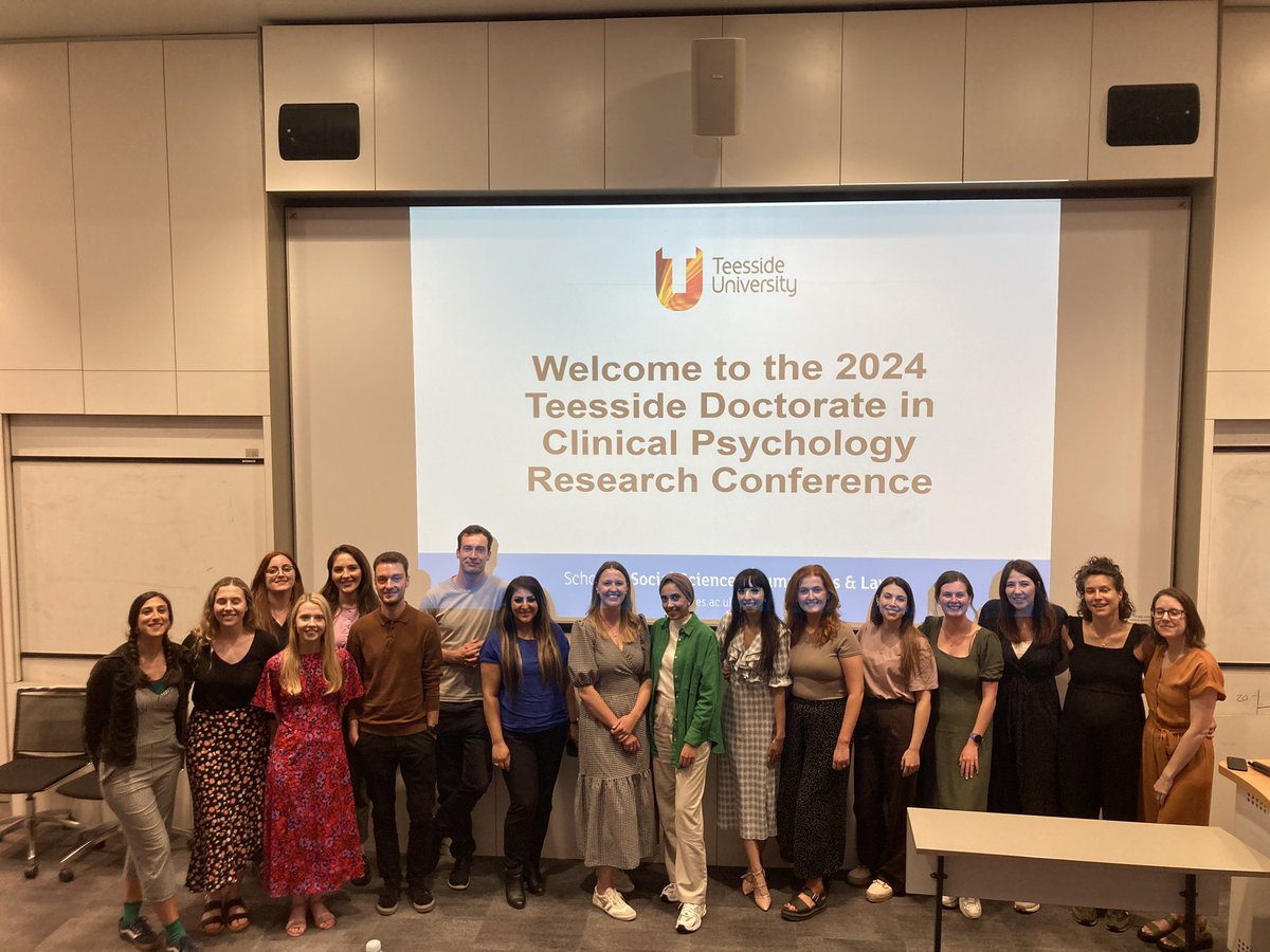 We have had a really interesting day today at the DClin Research Conference. Headed by an inaugural speech by Prof. Lynne Howey, we went onto hear from 16 third year trainees about their final large scale research project. We are so proud of you, our 2021 cohort! #dclin #teespsy