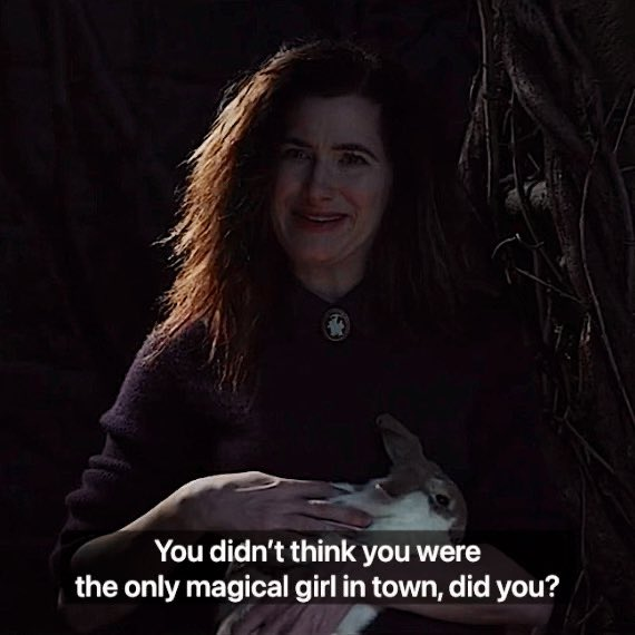 GeorginaGale_'s tweet photo. Taught my 1st class on Fantasy TV today, focusing on WandaVision. One student hadn't seen it. After discussing the history of seriality, plot twists &amp; cliffhangers, the clip I ended the seminar w. froze &amp; we witnessed them live the experiences we were talking about. Perfection. https://t.co/5pojmHjJ5s