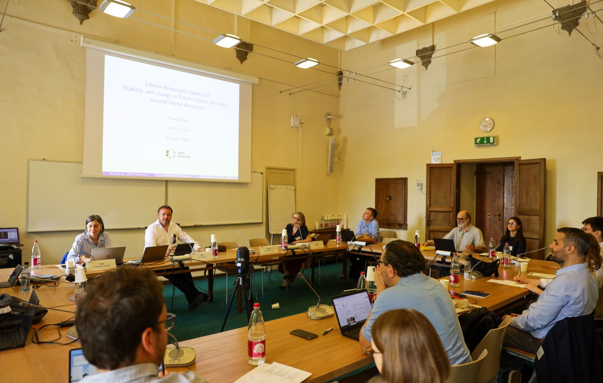 🚀 The Workshop on Political Behaviour in Central &amp; Eastern Europe #CEE kicked off today!

Scholars across Europe are gathered for a two-day workshop organised by Prof. <a href="/Filip_Kostelka/">Filip Kostelka</a> to exchange ideas on the political realities in Central &amp; Eastern Europe.
#EUIWidening <a href="/EUI_EU/">European University Institute</a>