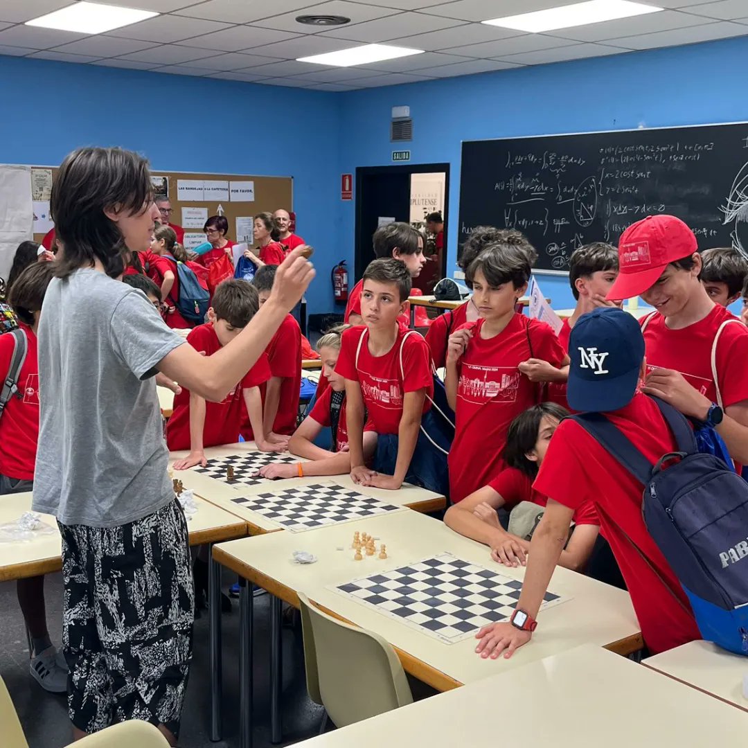 Proyecto Cometas tweet media