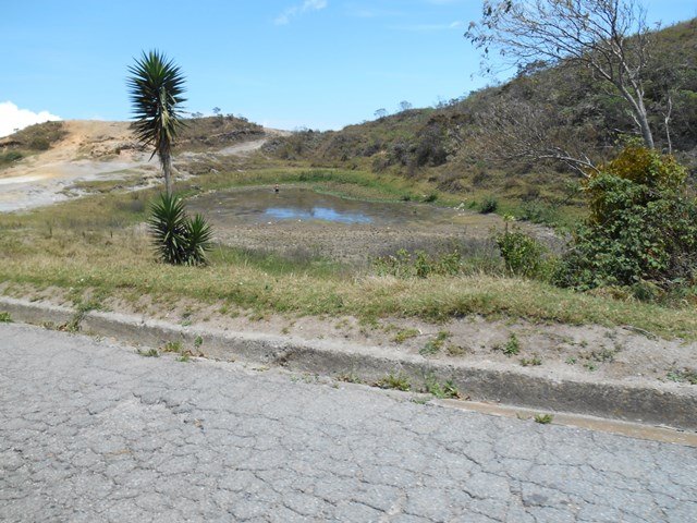 seturinca's tweet photo. Se vende Terreno de 650 mtrs2 o se cambia por camioneta automática en buen estado + 2000$

📍 El Junquito - La Niebla

Posee:

650 mtrs2

Vigilancia privada 👮🏻‍♂️

Para obtener más información, enviamos un mensaje privado y con todo gusto te atenderemos. 📲

#eljunquito #terreno https://t.co/sqLIwhJJLw