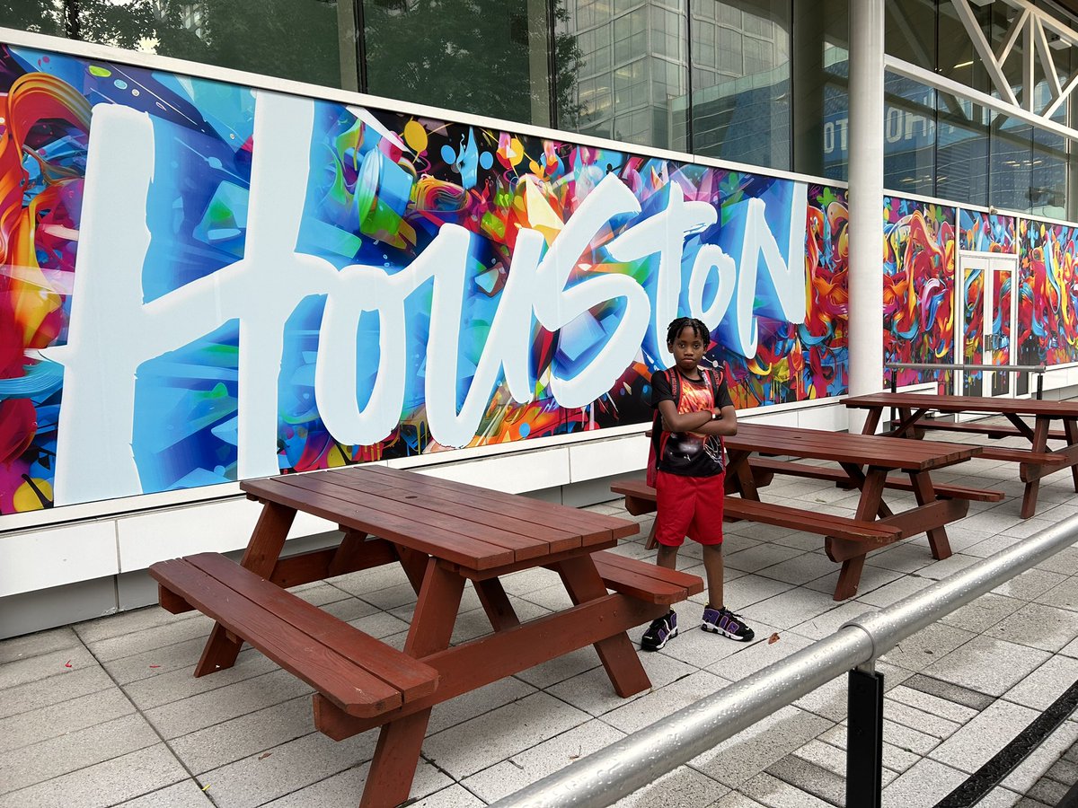 しらたま tweet media