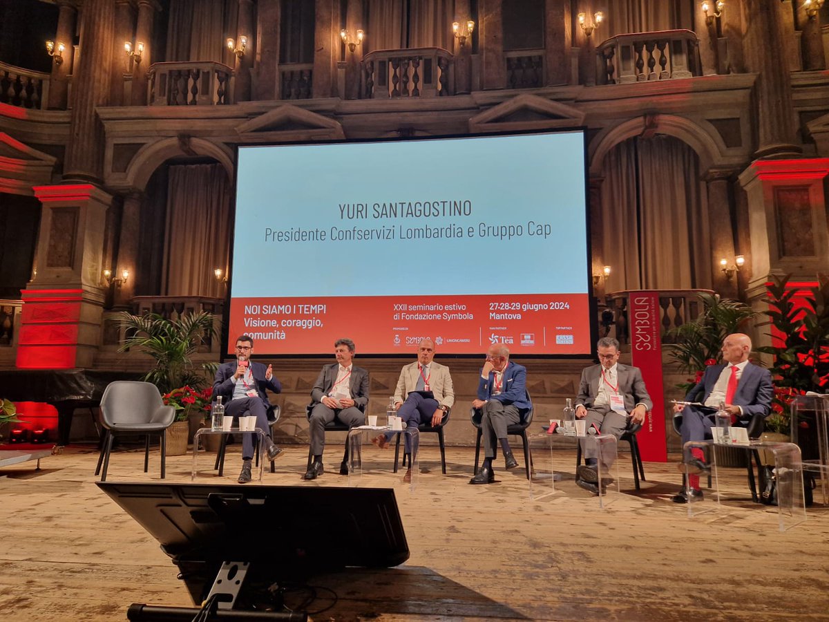 Fondazione Symbola (@symbolafondazio) on Twitter photo 🎙️#YuriSantagostino Presidente <a href="/ConfserviziLomb/">ConfserviziLombardia</a> e <a href="/gruppocap/">Gruppo CAP</a> “Il primo obiettivo e la prima proprietà dei gestioni d’acqua è quello di garantire acqua sicura. I cambiamenti climatici hanno incidenze sui nostri territori: qualche anno fa non era così.” 🎙️#YuriSantagostino Presidente <a href="/ConfserviziLomb/">ConfserviziLombardia</a> e <a href="/gruppocap/">Gruppo CAP</a> “Il primo obiettivo e la prima proprietà dei gestioni d’acqua è quello di garantire acqua sicura. I cambiamenti climatici hanno incidenze sui nostri territori: qualche anno fa non era così.”