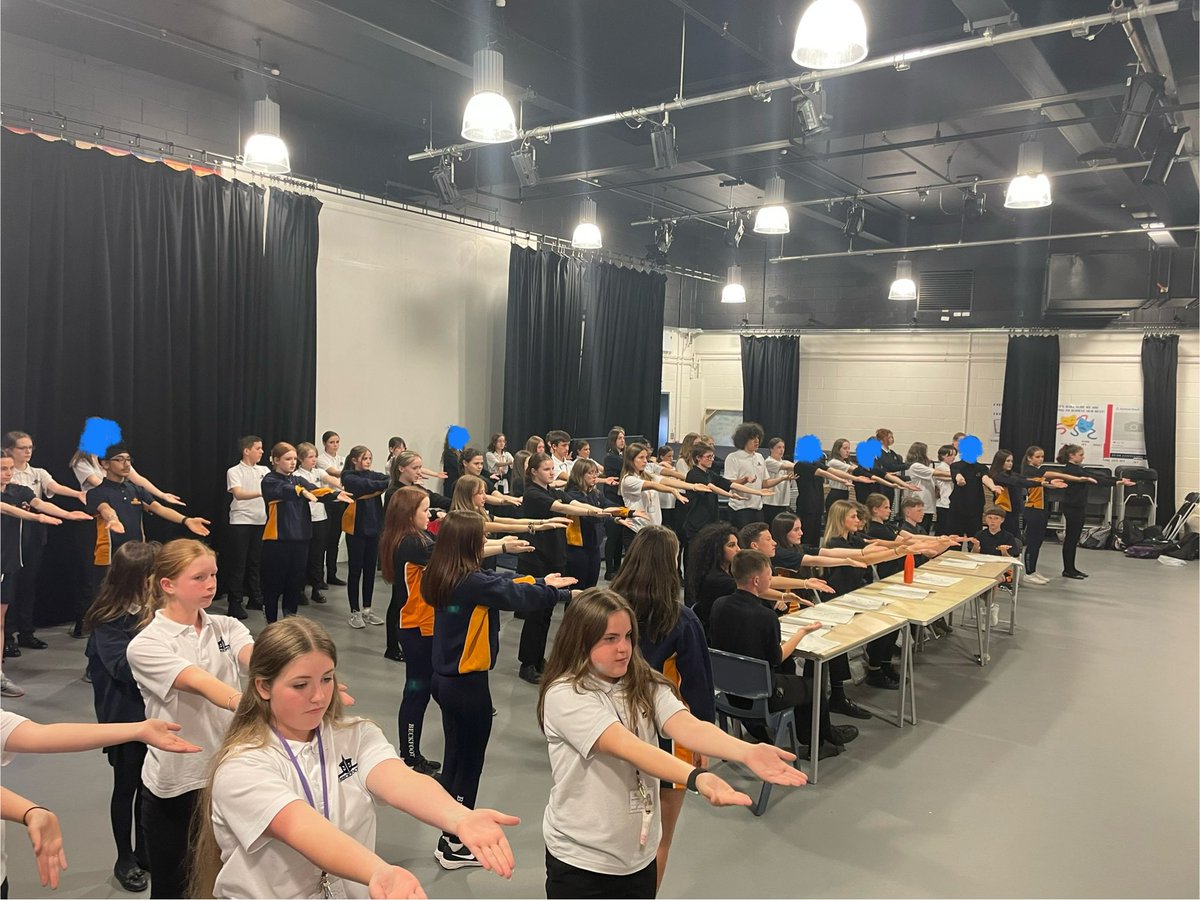 BeckfootCreate's tweet photo. Addams Family rehearsals in full swing! https://t.co/gTgn6gpOsf