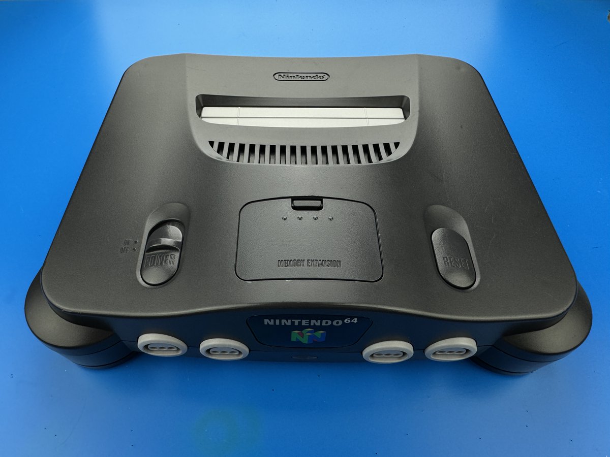 DragonsHoardGmg's tweet photo. Order #1503:

@PixelFXco's Shiny #GEM installed in this customer's Original Grey N64! Also got the #FullService and a #NoCutMod printed in house. 

Need a HDMI kit? Get 'em here...
https://t.co/8elOKnJxg1

Need a installer? Hit me up here... 
https://t.co/RmB0UnRA1Z https://t.co/Co7R324LZi