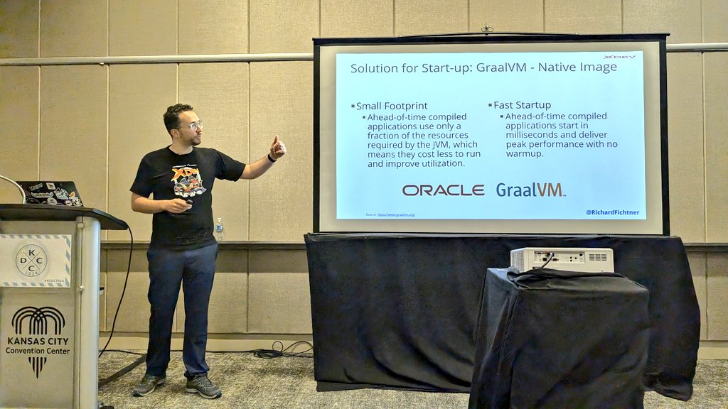 vilojona's tweet image. Our friend @RichardFichtner giving the talk about #Java 101 at @kc_dc #kcdc2024