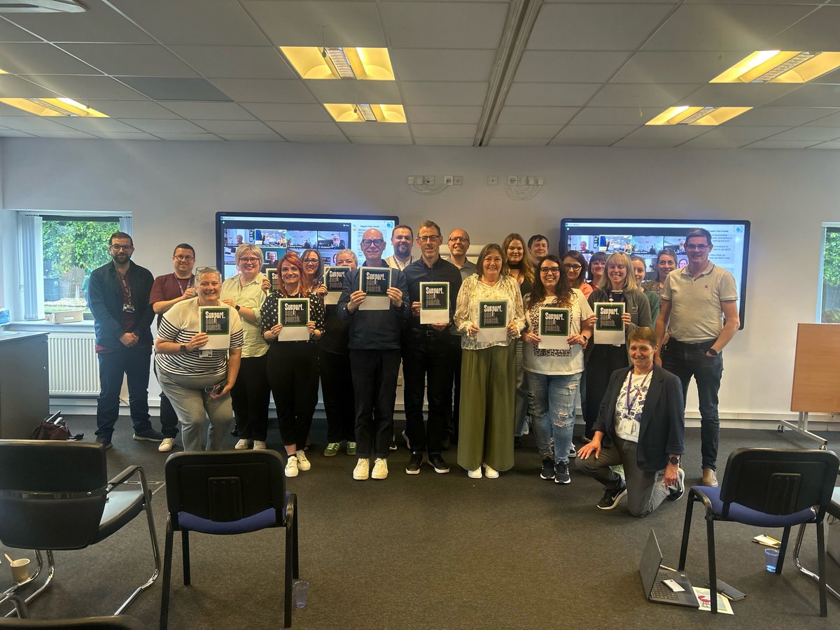 Staff at Head Office and across services gathered to show support of Support. Don't Punish.  campaign.
This is a global initiative in support of harm reduction and drug policies that prioritise public health and human rights.
#SupportDontPunish