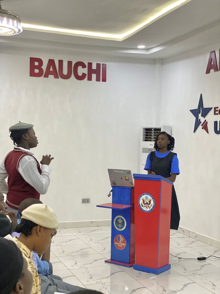 YAANigeria's tweet photo. Did you know 275M people worldwide abused drugs between 2020-2021? (UNODC) Our #YESALUMMI in Bauchi organized an event on Int'l Day Against Drug Abuse, empowering students to make informed choices &amp; take a stand against drug abuse! #EndDrugAbuse #yaanigeria #RaisingAwareness https://t.co/gBGSq6hg18