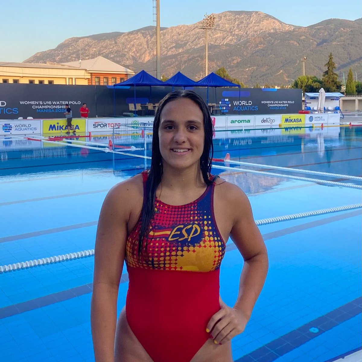 WATERPOLO 🤽🏼‍♀️ | 

Tenim a la <a href="/queralt_anton/">Queralt Anton i Boixadera</a> convocada amb la selecció espanyola al Campionat del Món Under 16 que es disputarà a Manisa 🇹🇷 del 28 de juny al 4 de juliol. Molta sort, Queralt!